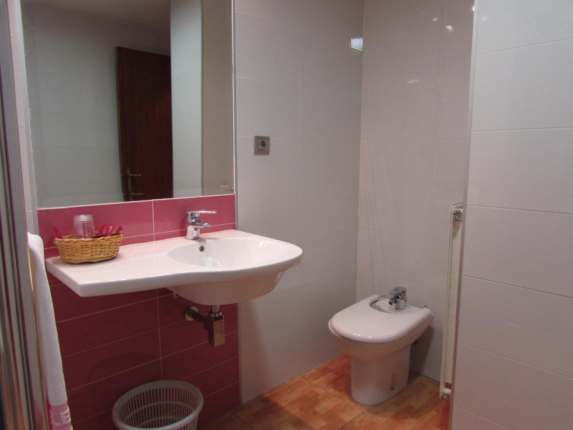 Hotel Elena Maria Granada Room photo
